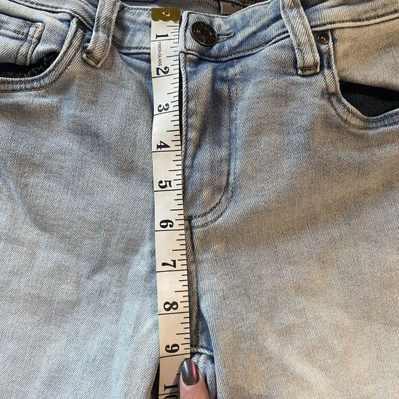 KUT From The Kloth Shorts Catherine Boyfriend Women's Sz 4 Light Wash Bermuda - Picture 7 of 10